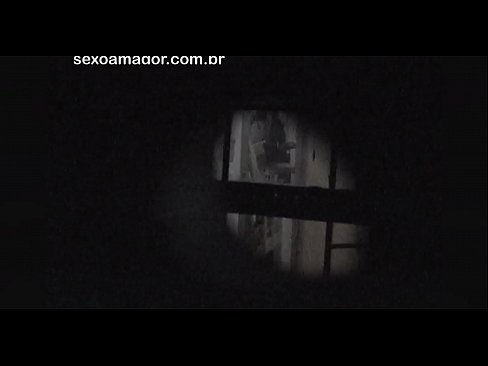 ❤️ Blondie được bí mật quay video bởi một voyeur hàng xóm ẩn sau những viên gạch rỗng ️  Sex  tại chúng tôi  ﹏